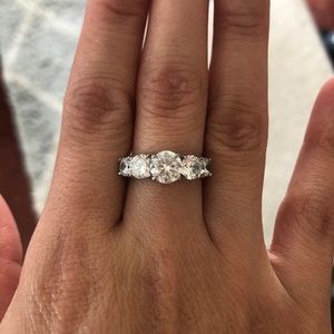 Cubic Zirconia Ring Size 6